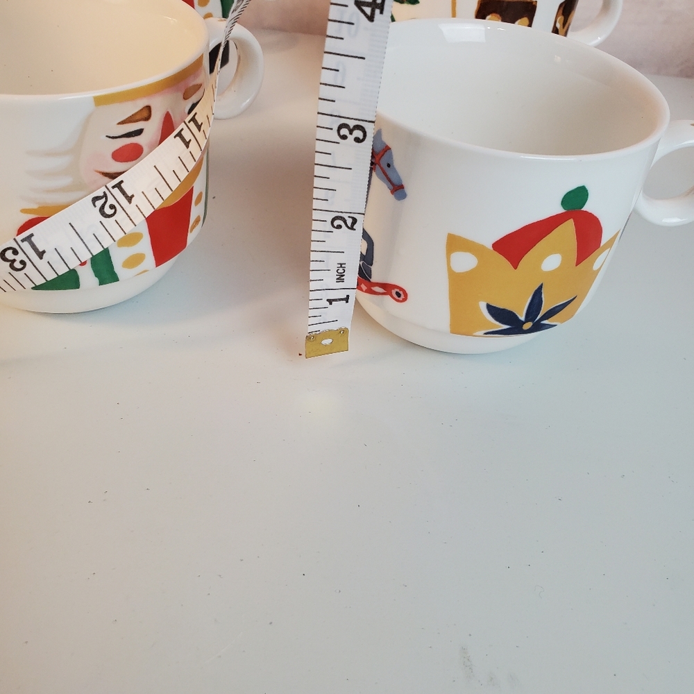 4 Christmas cups set, - Picture 5 of 5